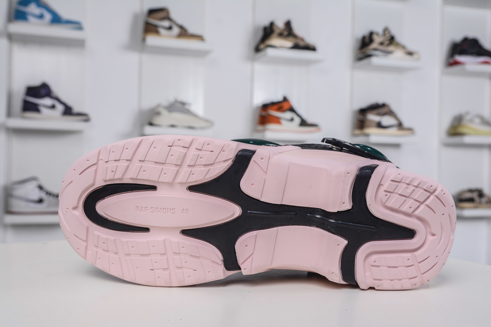 260 RAF SIMONS Cylon-21 ”水泡” 先锋潮流 复古低帮休闲鞋 圆头系带 低帮休闲鞋 HR740003L 0131