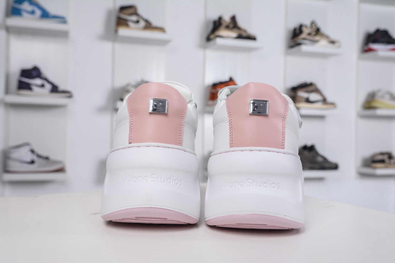 380 M版纯原 Acne Studios 2023 艾克妮魔术贴 低帮休闲小白鞋厚底款