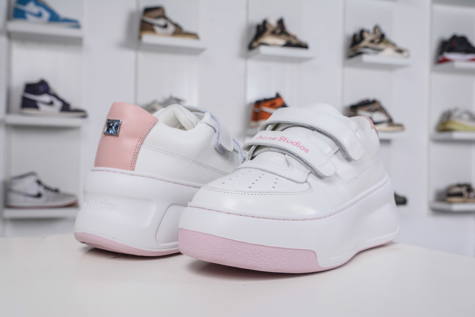 380 M版纯原 Acne Studios 2023 艾克妮魔术贴 低帮休闲小白鞋厚底款