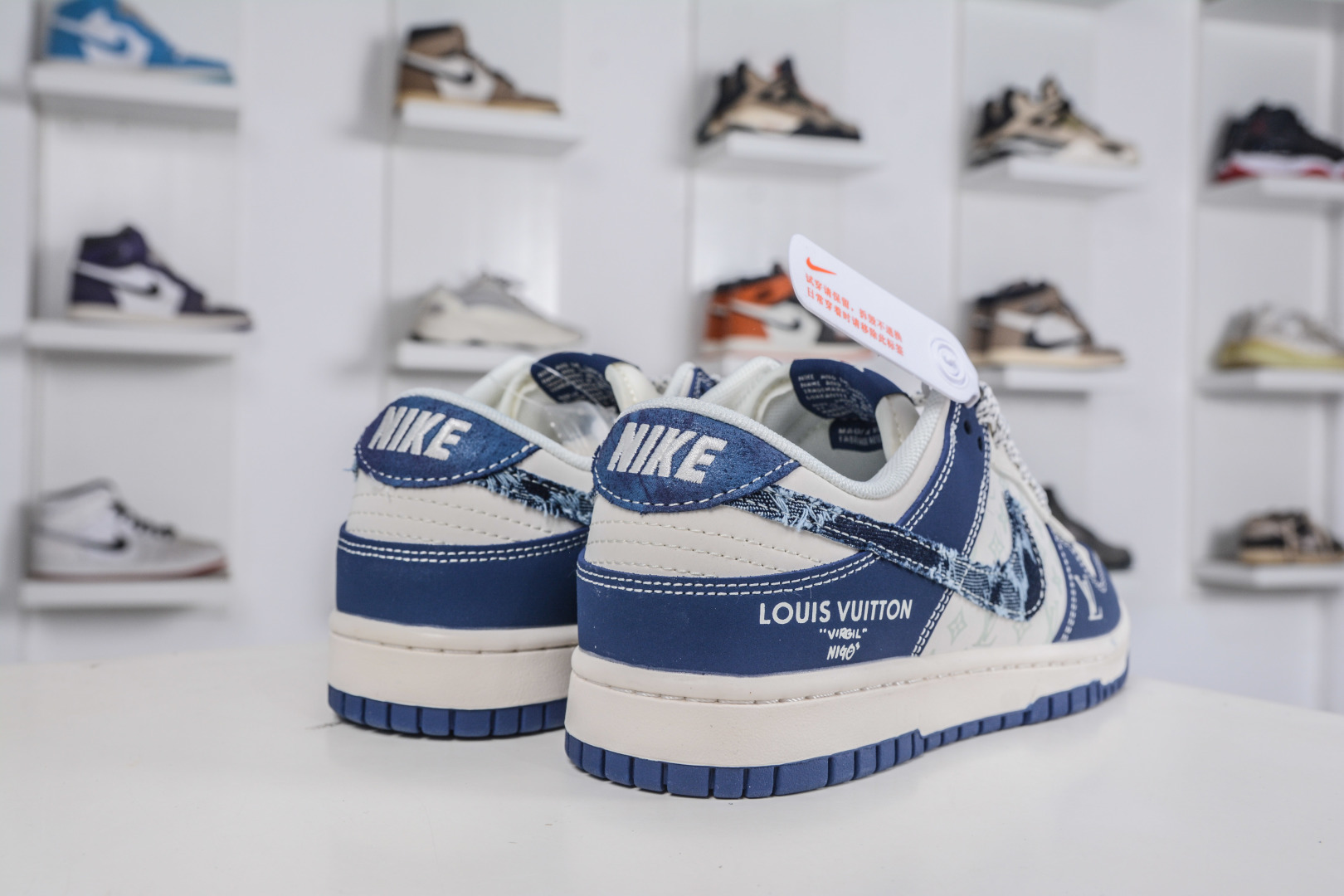 270 Nike SB Dunk Low x Louis VuittAJ1 Low LV联名-白蓝做旧牛仔勾 XS6089-631