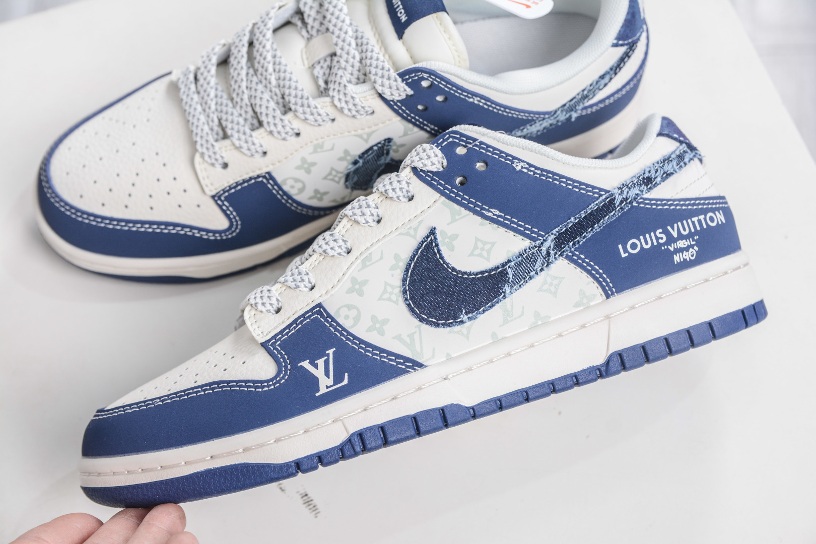 270 Nike SB Dunk Low x Louis VuittAJ1 Low LV联名-白蓝做旧牛仔勾 XS6089-631