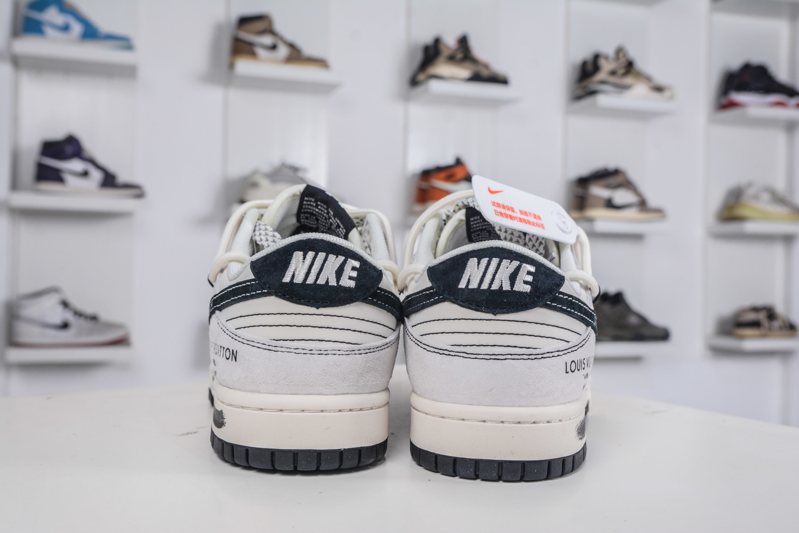 290 Nike SB Dunk Low x Louis VuittLV联名-白灰涂鸦抽绳 CX5050-Y33