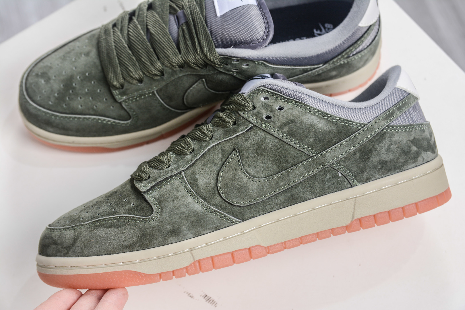 200 Nike Dunk SB Low 橄榄绿 HJ0367-301