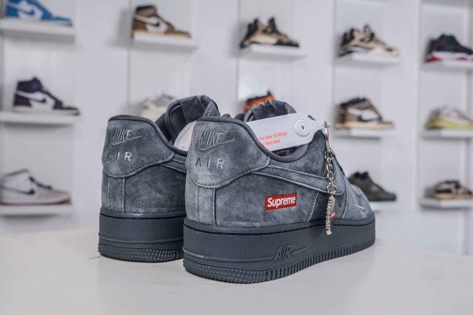 260 Nike Air Force 1 Low 07 x Supreme SUP联名-深灰麂皮 DF0188-115