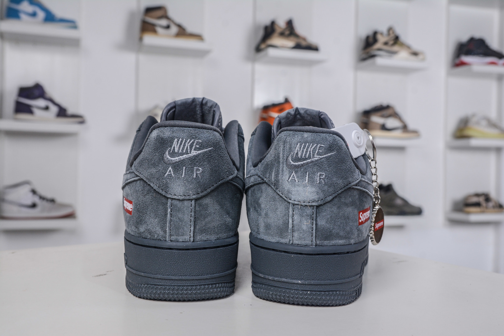 260 Nike Air Force 1 Low 07 x Supreme SUP联名-深灰麂皮 DF0188-115