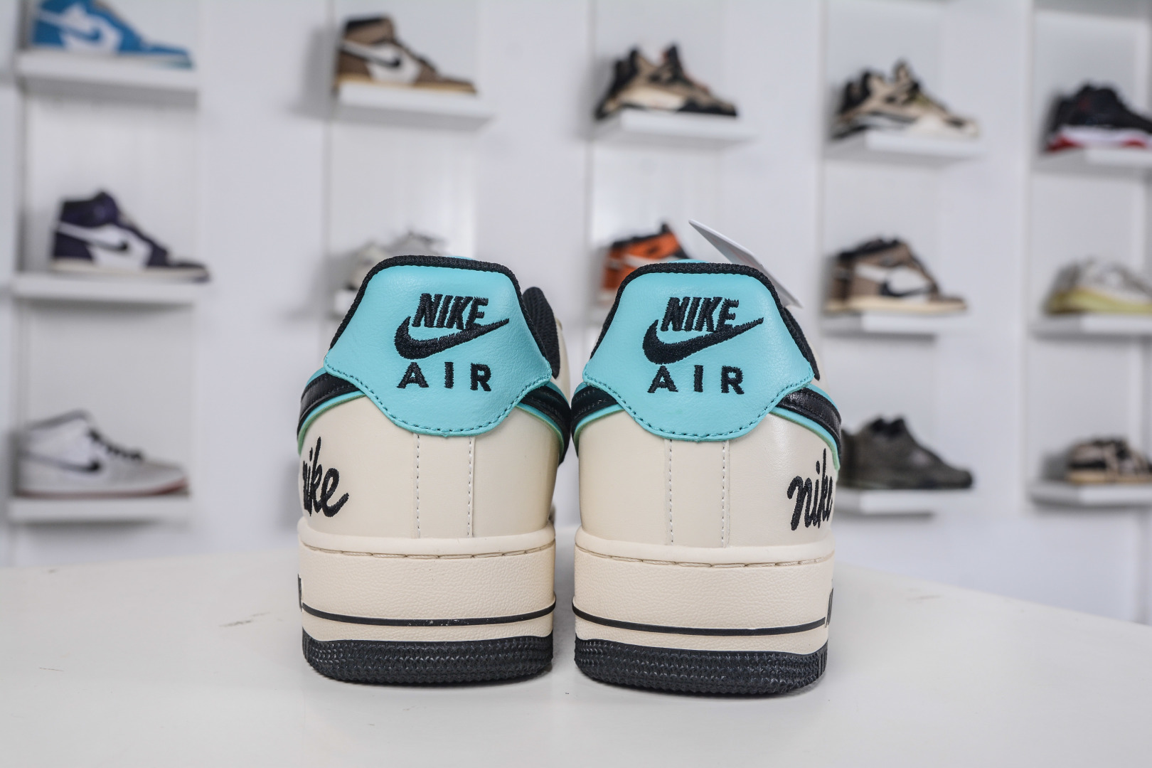 260 Nike Air Force 1 Low 07 米黑绿 NH0601-583