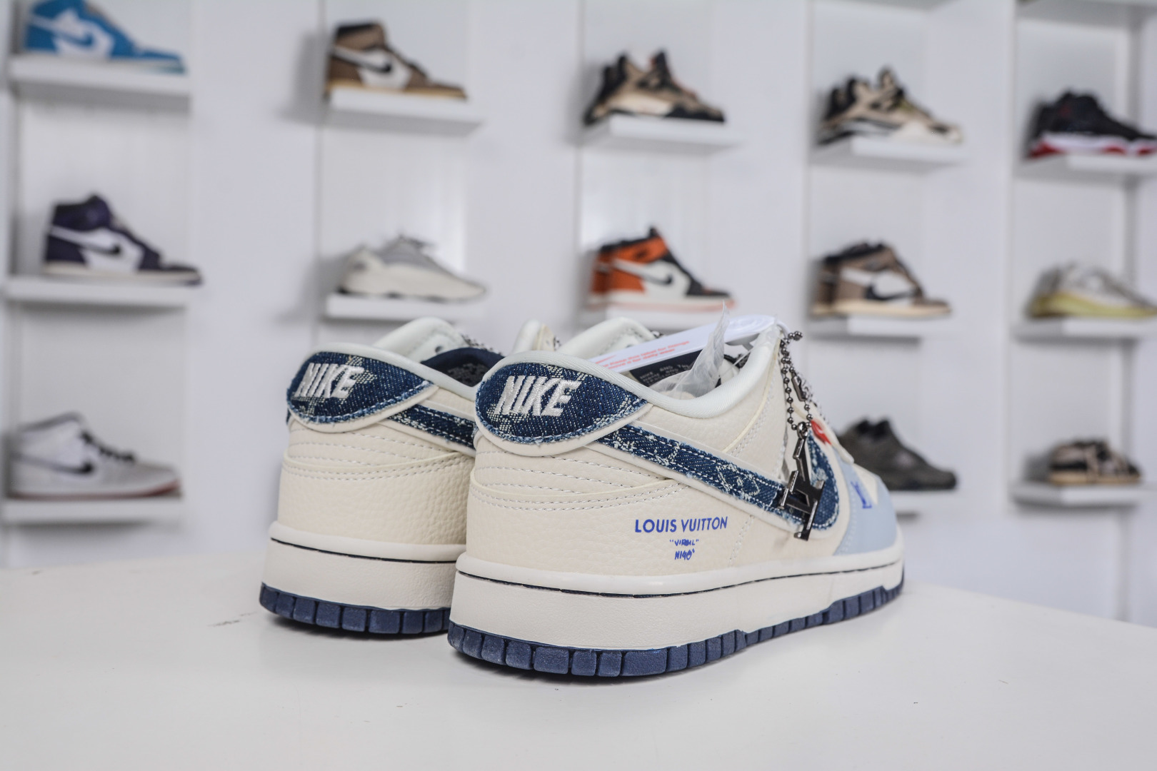 270 Nike SB Dunk Low x Louis VuittLV联名-米灰蓝牛仔 DN3168-001