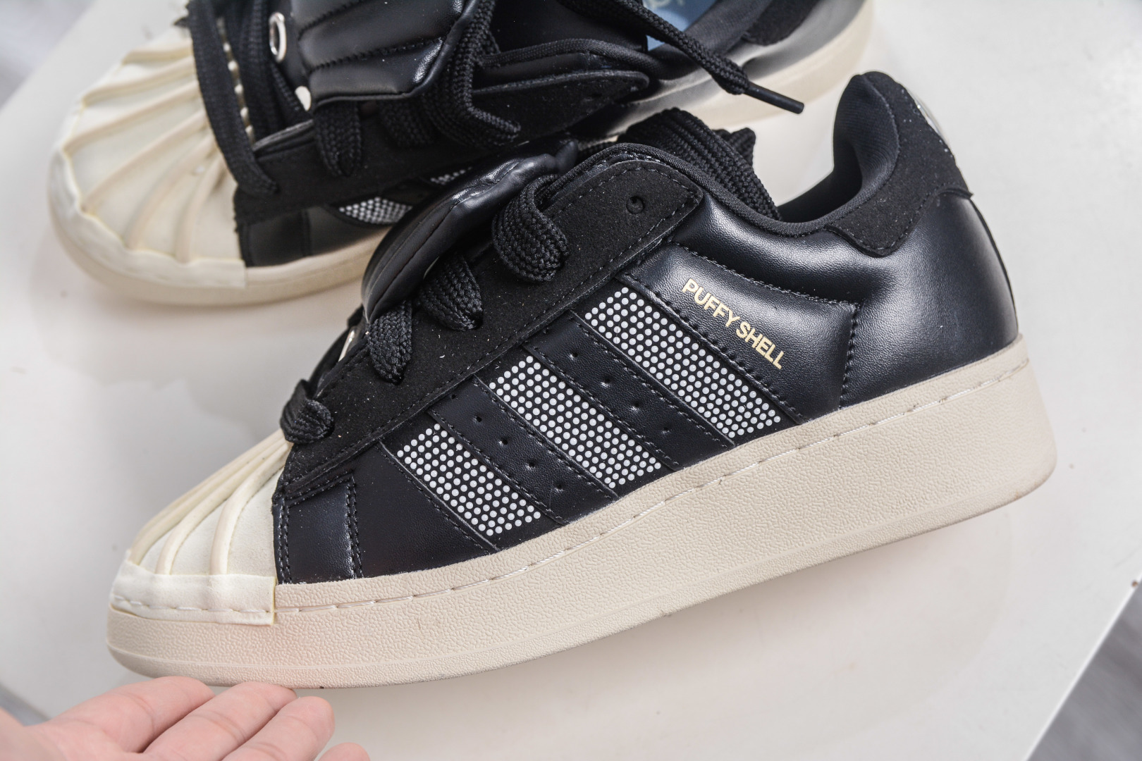 200 AD Originals x GALI SUPERSTAR PUFFY SHELL 联名黑色贝壳头时尚舒适低帮板鞋 KJ6976