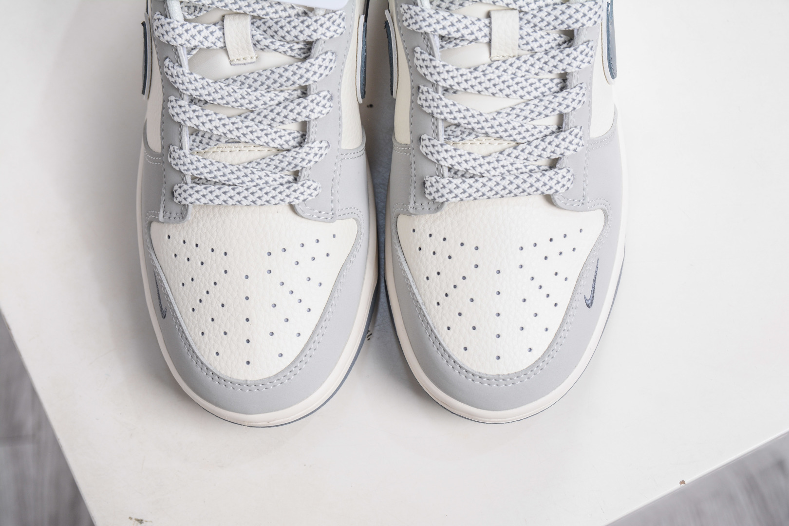 270 Nike SB Dunk Low x Superme SUP联名-米白灰红尾 JP1628-029