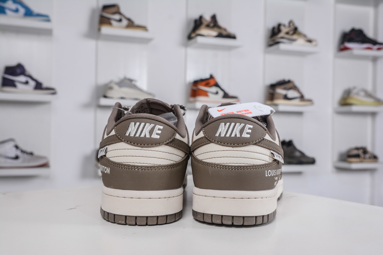 270 Nike SB Dunk Low x Louis VuittLV联名-米白奶茶 XD1588-239