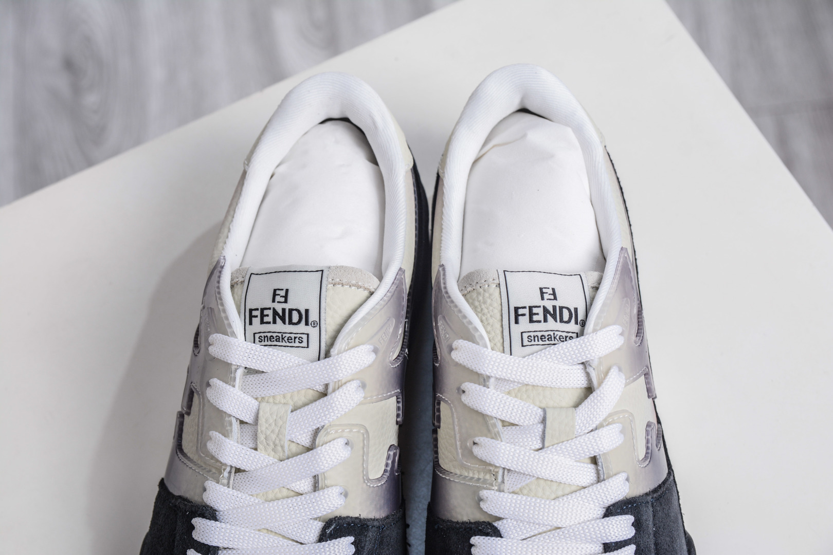 350 广东原装高端品质 FENDI芬迪 Match 圆头厚底 低帮板鞋 Fendi芬迪情侣款休闲鞋