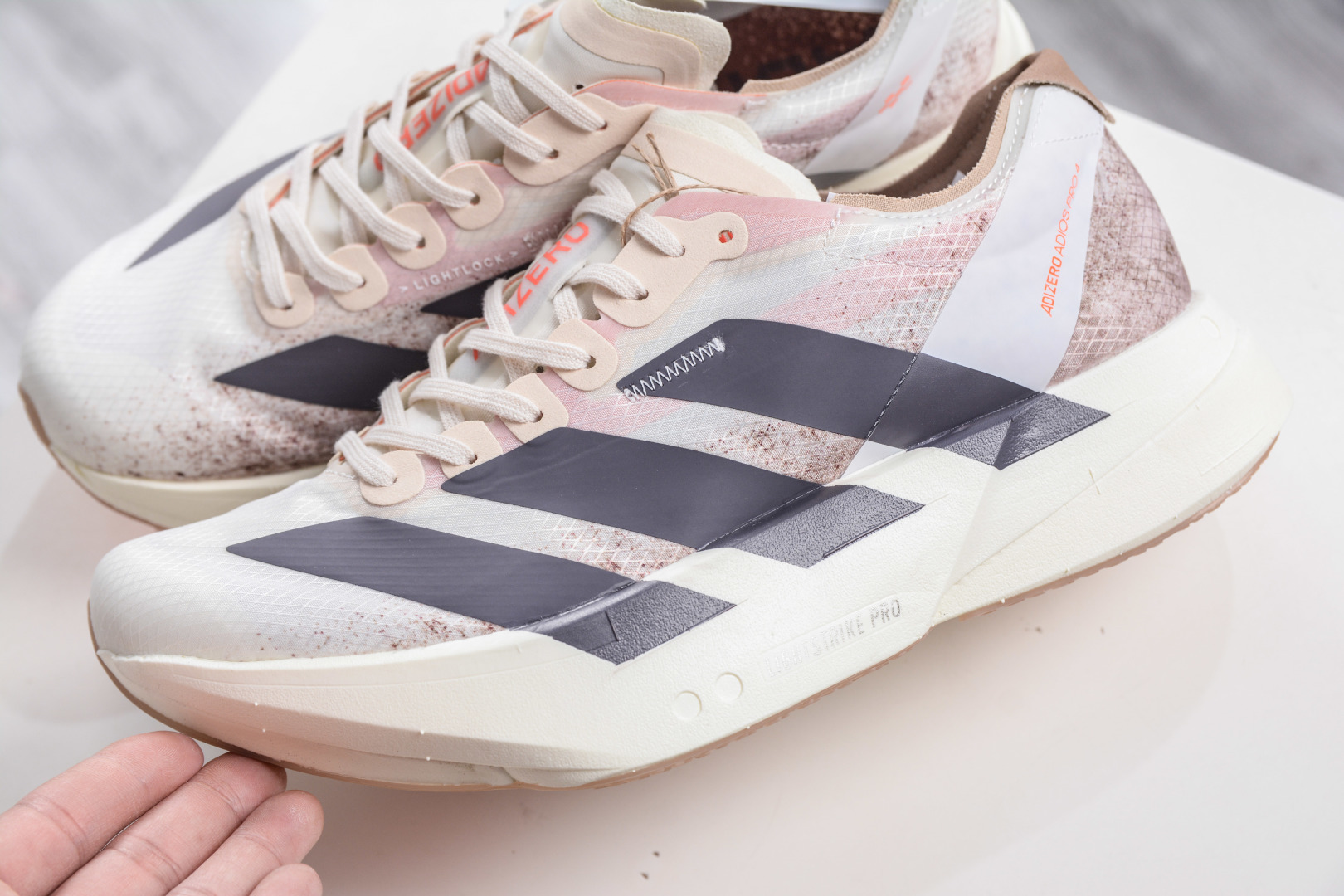 260 adidAdizero Adios Pro 4 阿迪达斯马拉松跑步鞋 JR6367