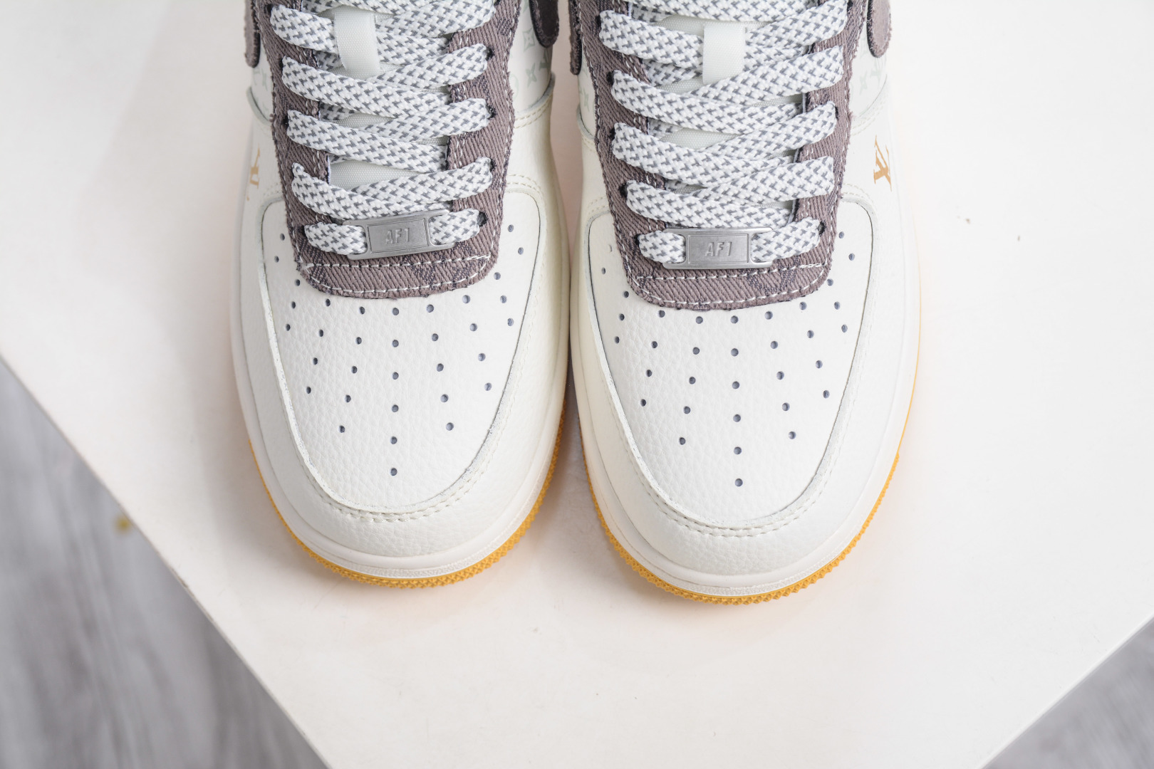 260 Nike Air Force 1 Low 07 x Louis VuittLV联名-米棕黄 QW5606-262