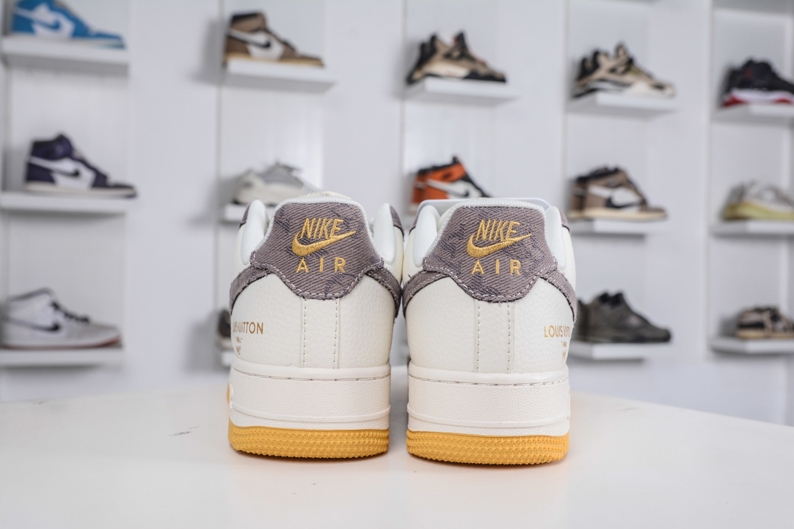 260 Nike Air Force 1 Low 07 x Louis VuittLV联名-米棕黄 QW5606-262