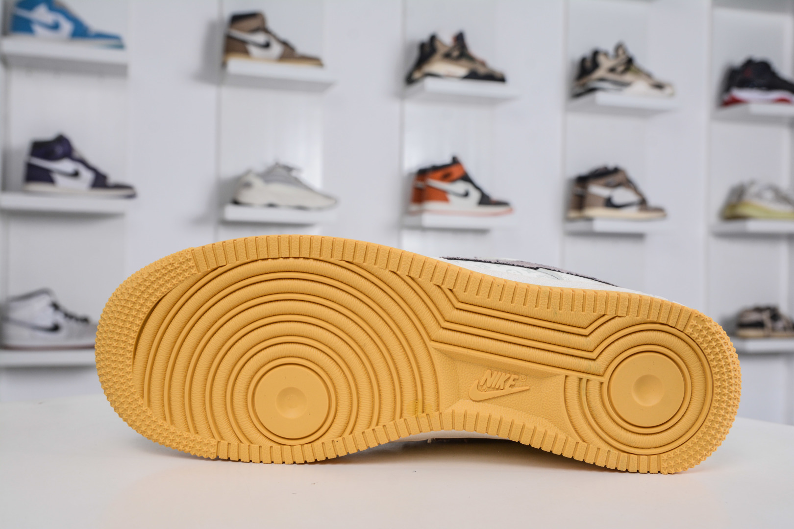 260 Nike Air Force 1 Low 07 x Louis VuittLV联名-米棕黄 QW5606-262