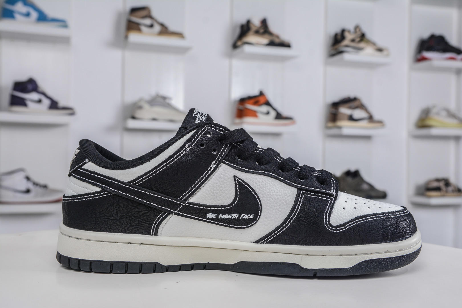 270 Nike SB Dunk Low x The North Face 北面联名-黑白 YF9511-915