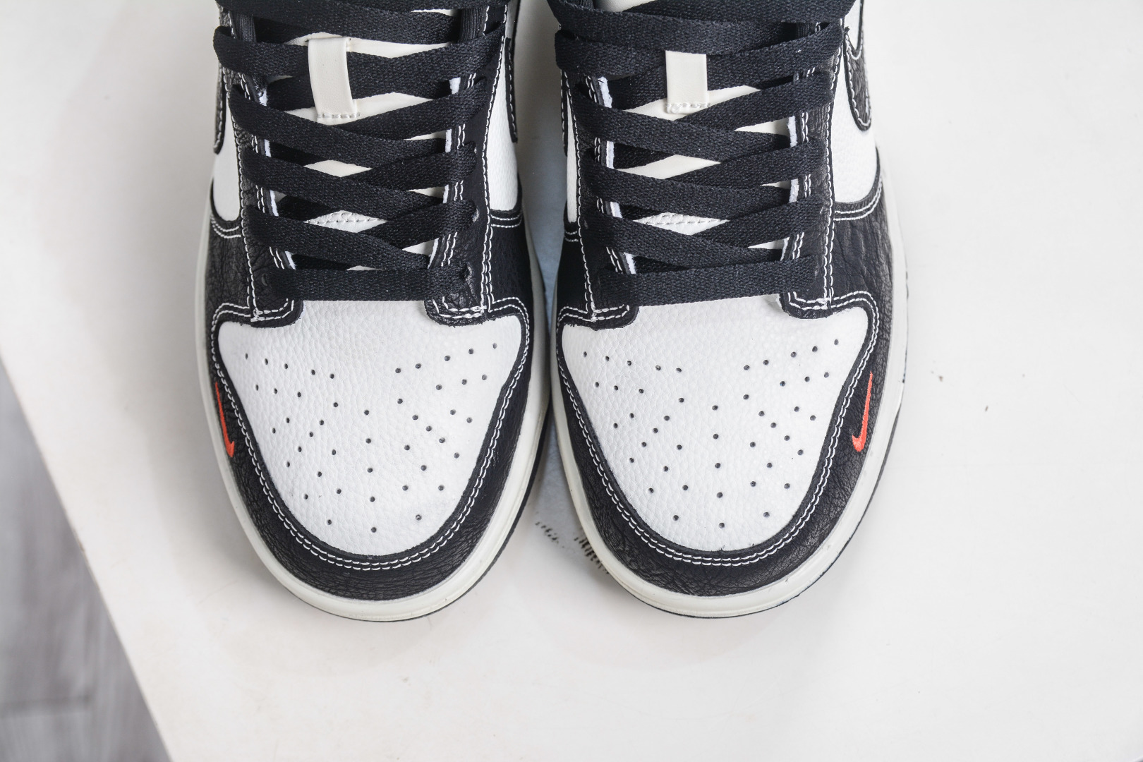 270 Nike SB Dunk Low x The North Face 北面联名-黑白 YF9511-915