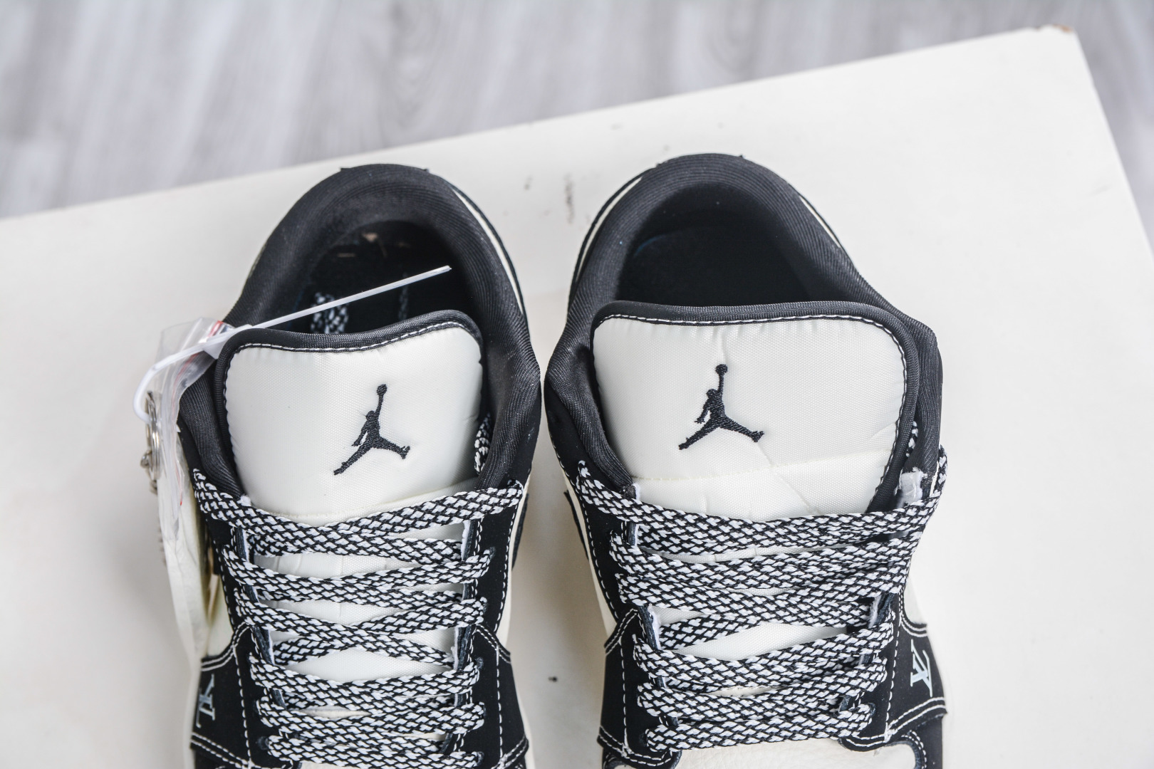 270 Air Jordan AJ1 Low X Louis Vuitt低帮联名LV-黑白熊猫印花 QL1988-002