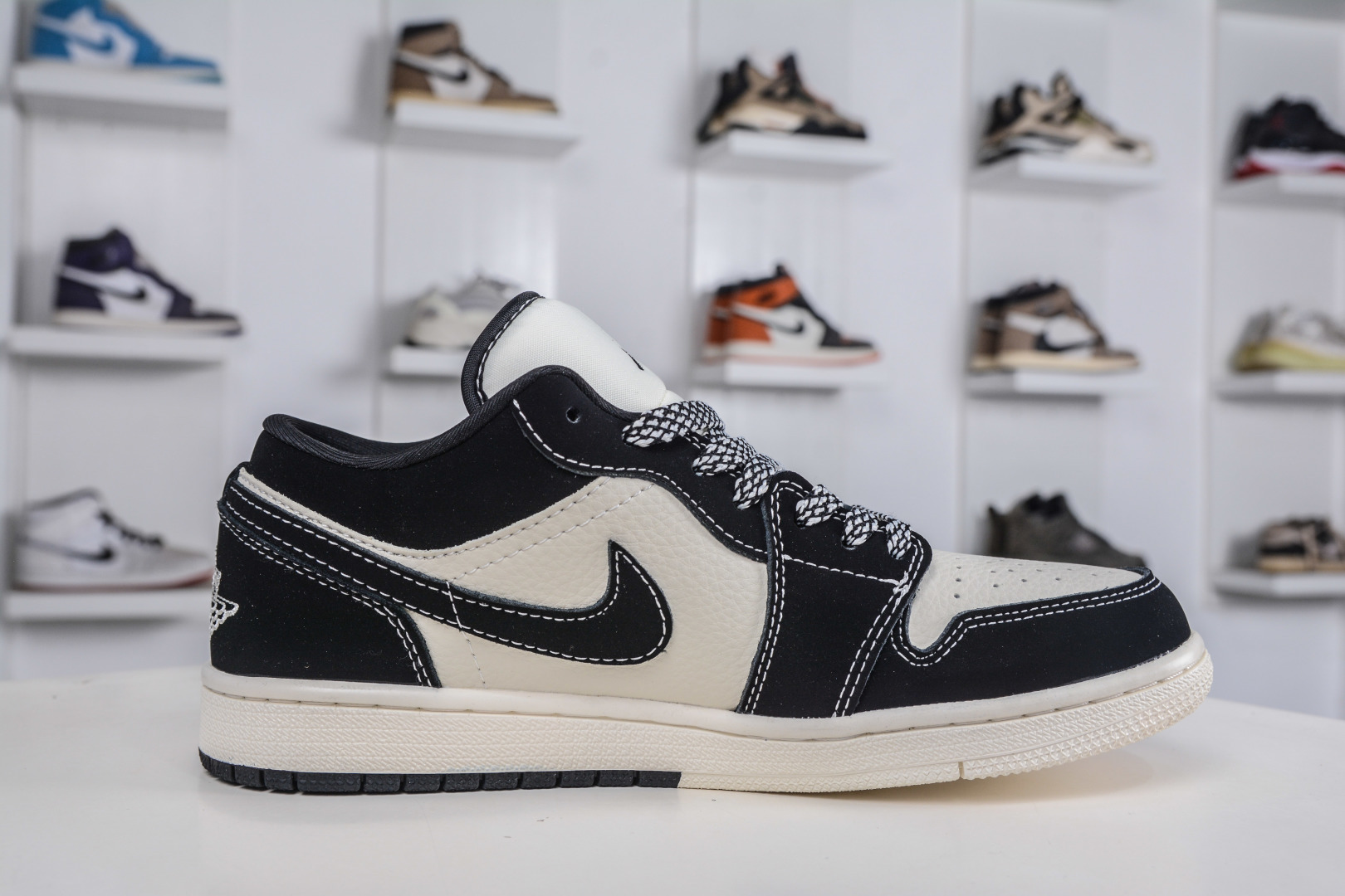 270 Air Jordan AJ1 Low X Louis Vuitt低帮联名LV-黑白熊猫印花 QL1988-002