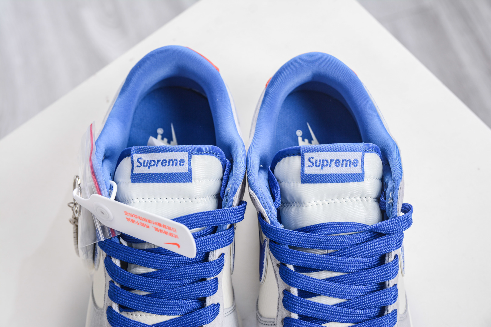 270 Nike SB Dunk Low x Superme SUP联名-米灰蓝 DD1988-009