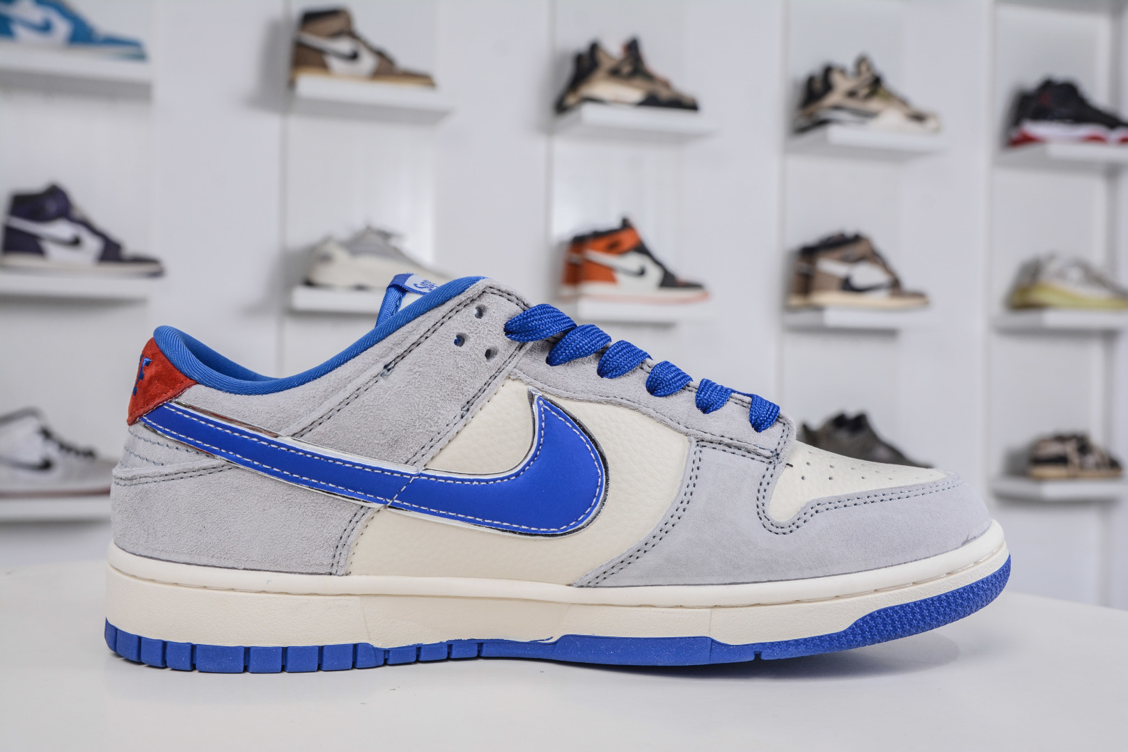 270 Nike SB Dunk Low x Superme SUP联名-米灰蓝 DD1988-009