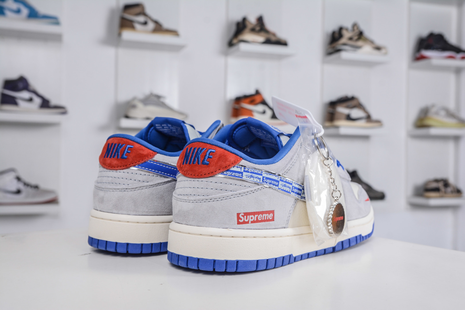 270 Nike SB Dunk Low x Superme SUP联名-米灰蓝 DD1988-009