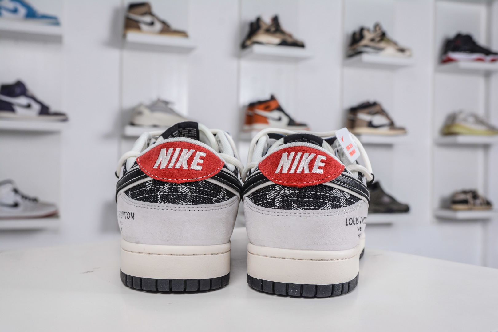 270 Nike SB Dunk Low x Louis VuittLV联名-米灰黑绑带 CX5050-Y53
