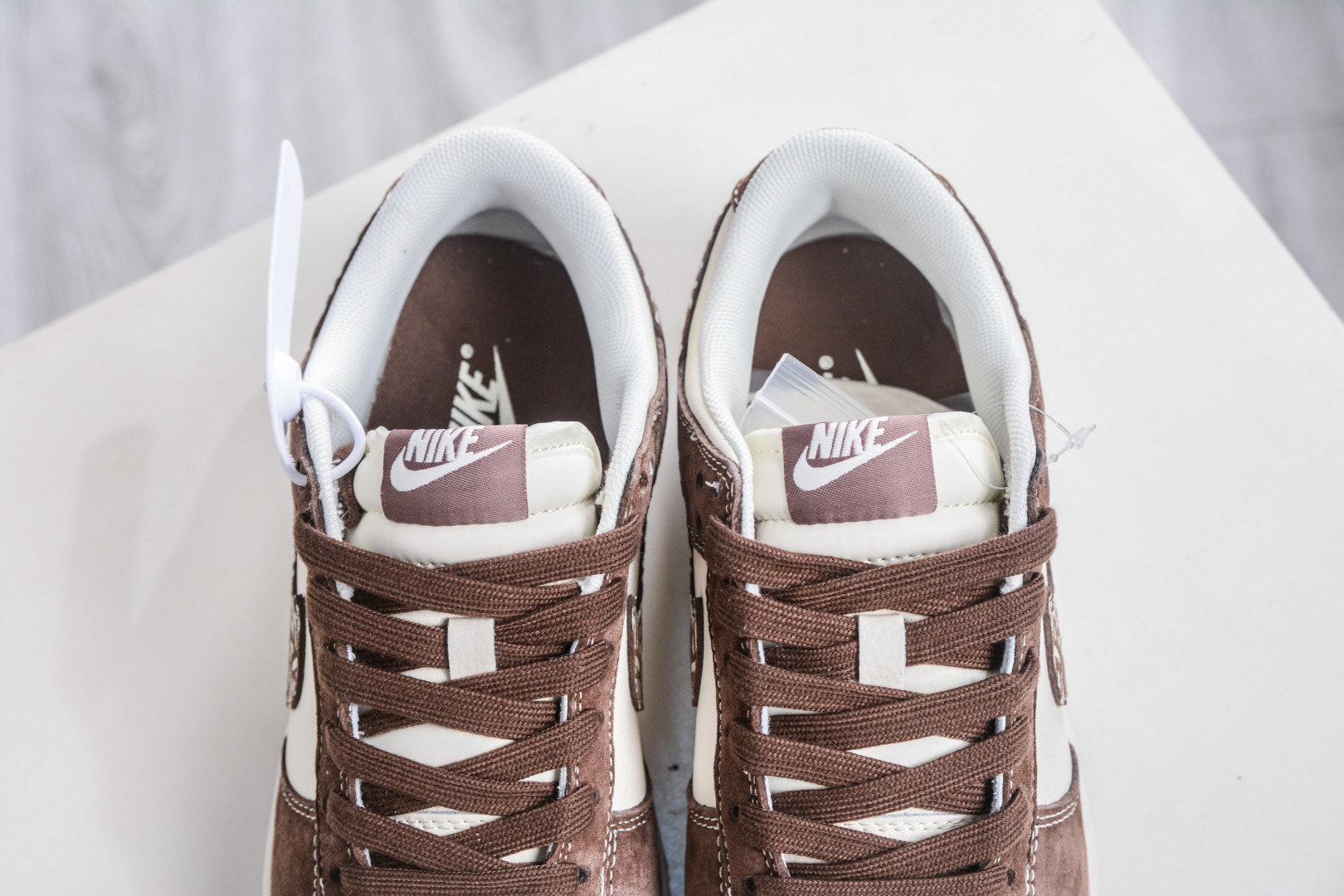 270 Nike SB Dunk Low x NIKE 耐克联名-白棕猪八革 XD1588-240