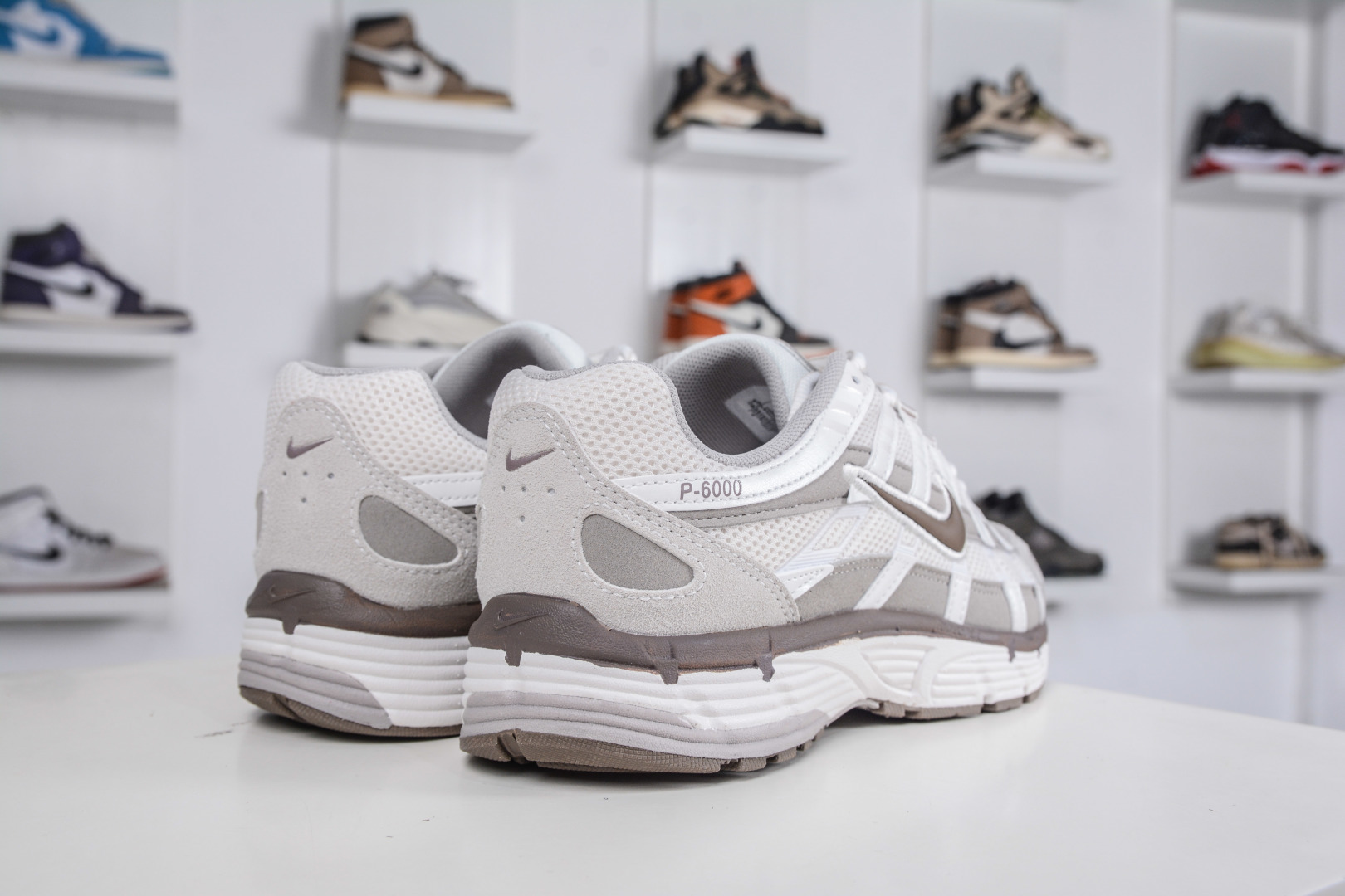 180 X版纯原 NK P-6000 系列低帮复古老爹风休闲运动舒适慢跑鞋 HV6353-001