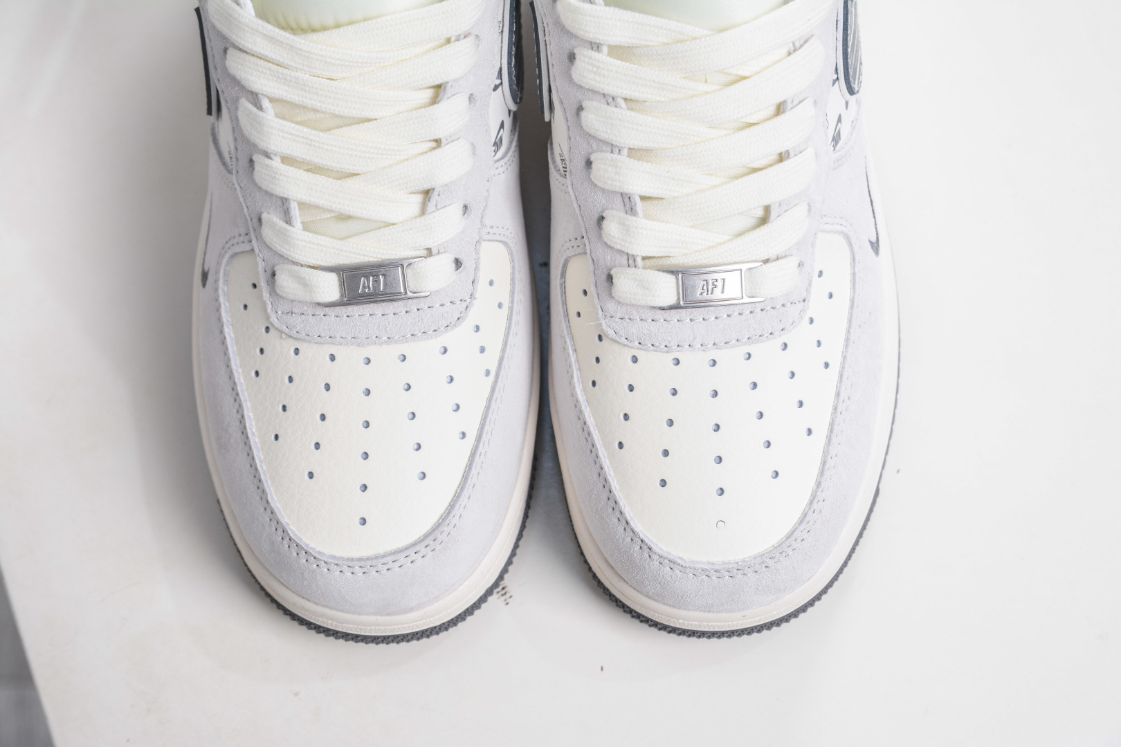 260 Nike Air Force 1 Low 07 米白灰 JP8028-071