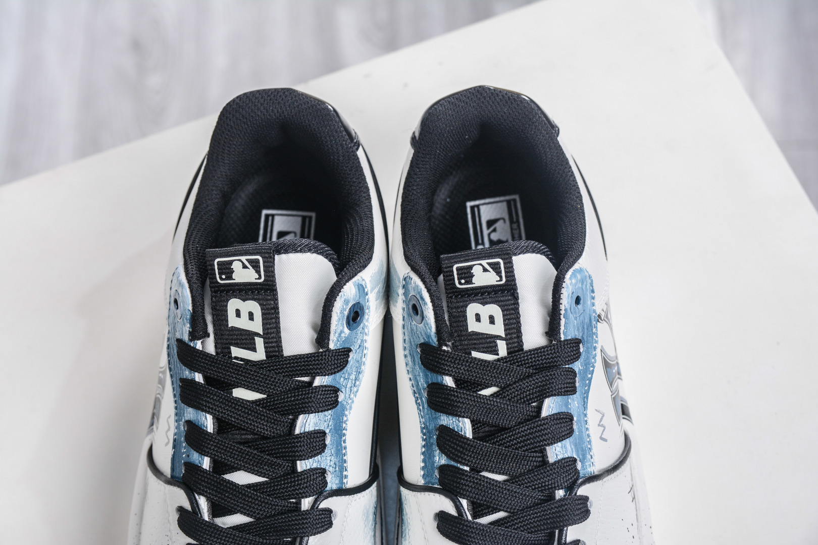 270 MLB Chunky Liner 平行宇宙 丹宁元素 涂鸦定制配色学长鞋系列低帮老爹风轻量增高厚底百搭休闲运动慢跑鞋 3ASXCA12N 50WHS