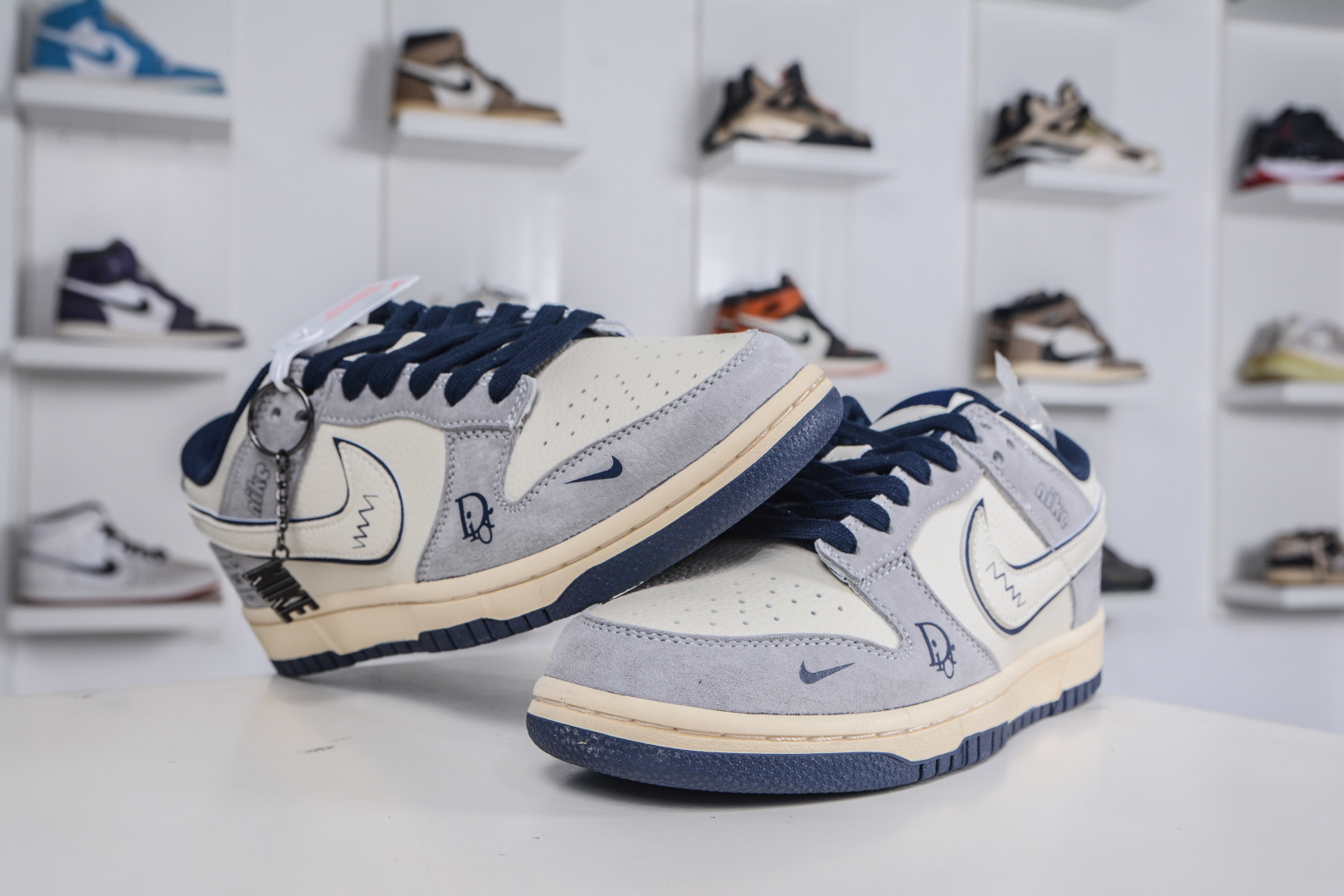 270 Nike SB Dunk Low x DIOR 迪奥联名-米灰藏蓝 DN3168-014