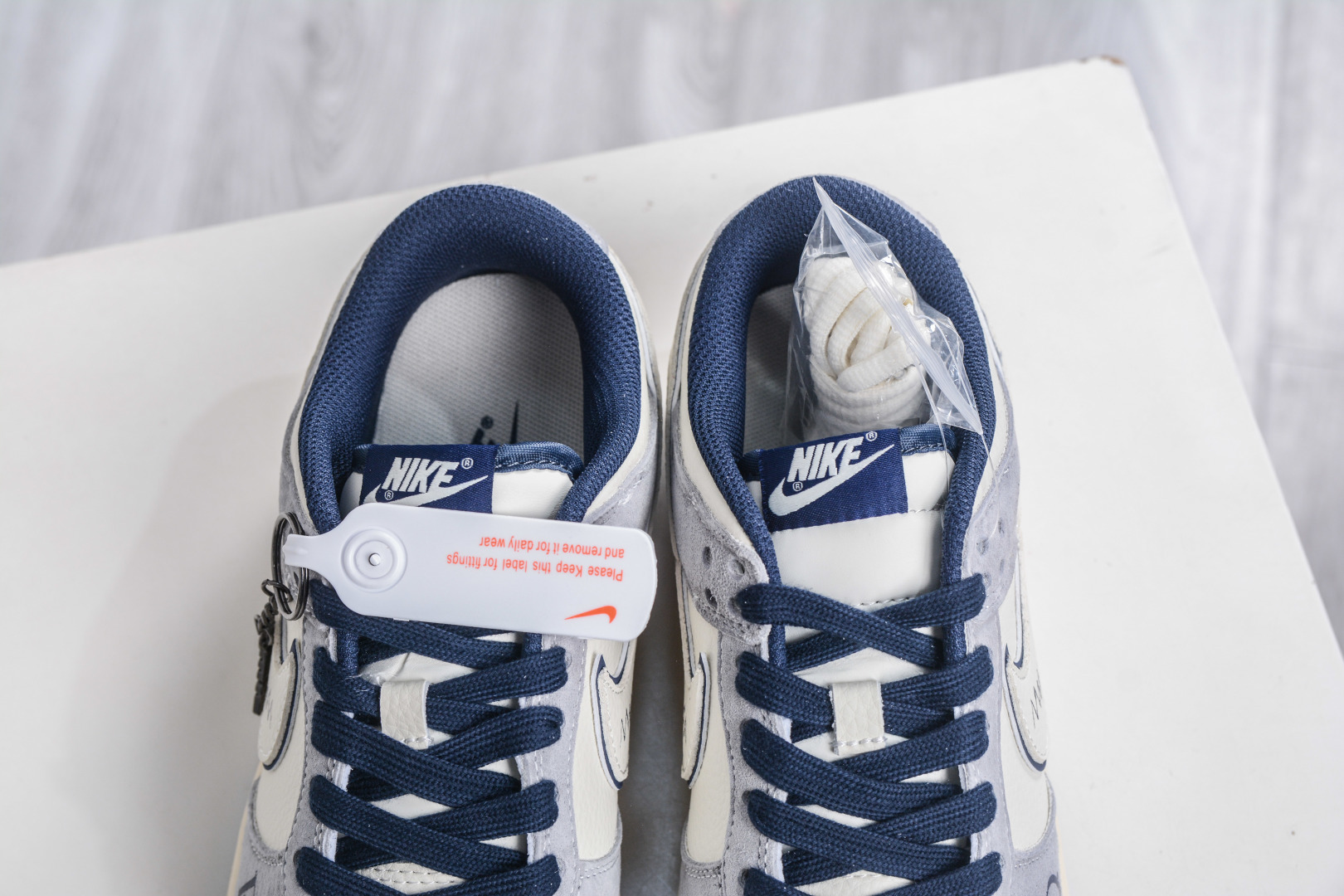 270 Nike SB Dunk Low x DIOR 迪奥联名-米灰藏蓝 DN3168-014