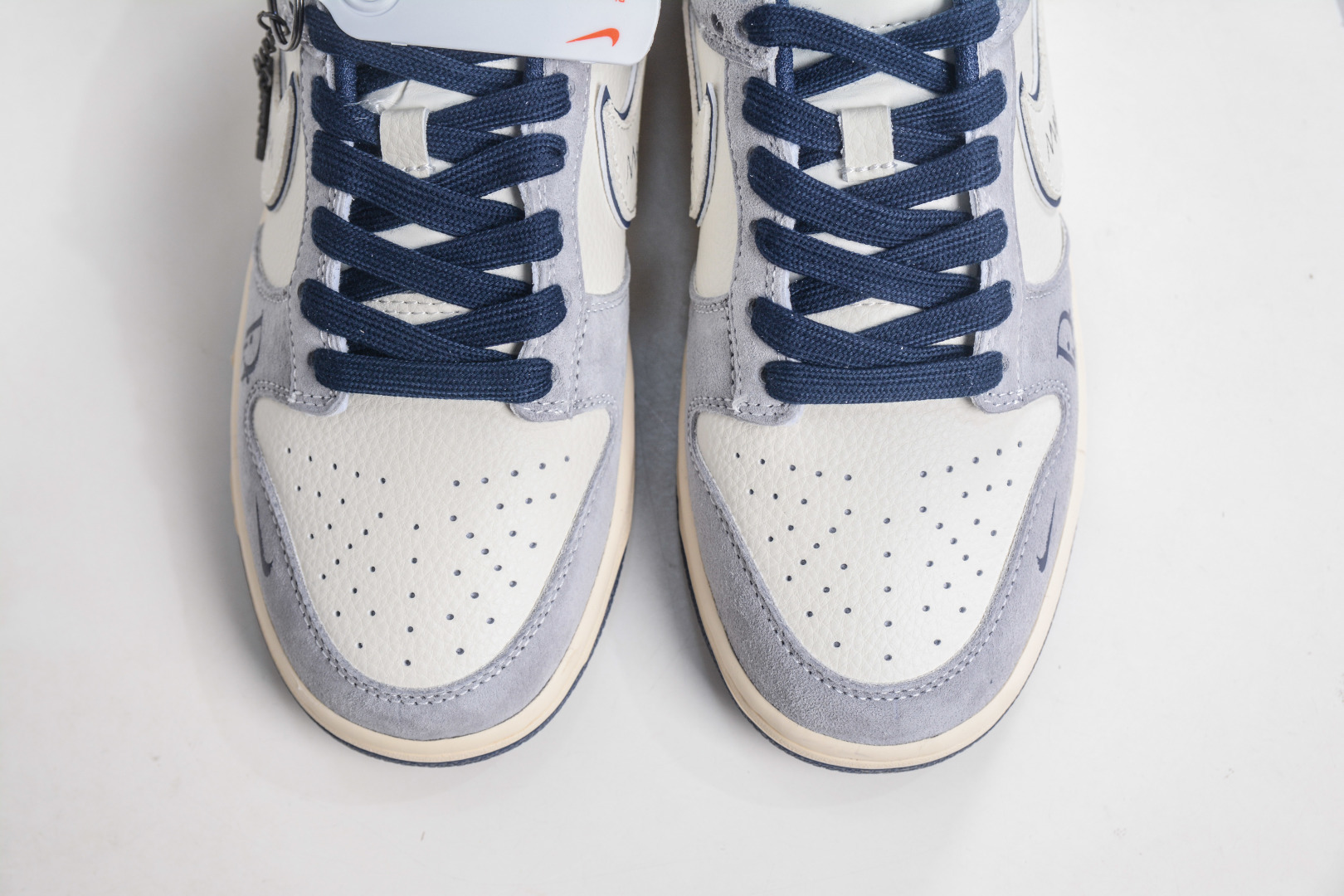 270 Nike SB Dunk Low x DIOR 迪奥联名-米灰藏蓝 DN3168-014