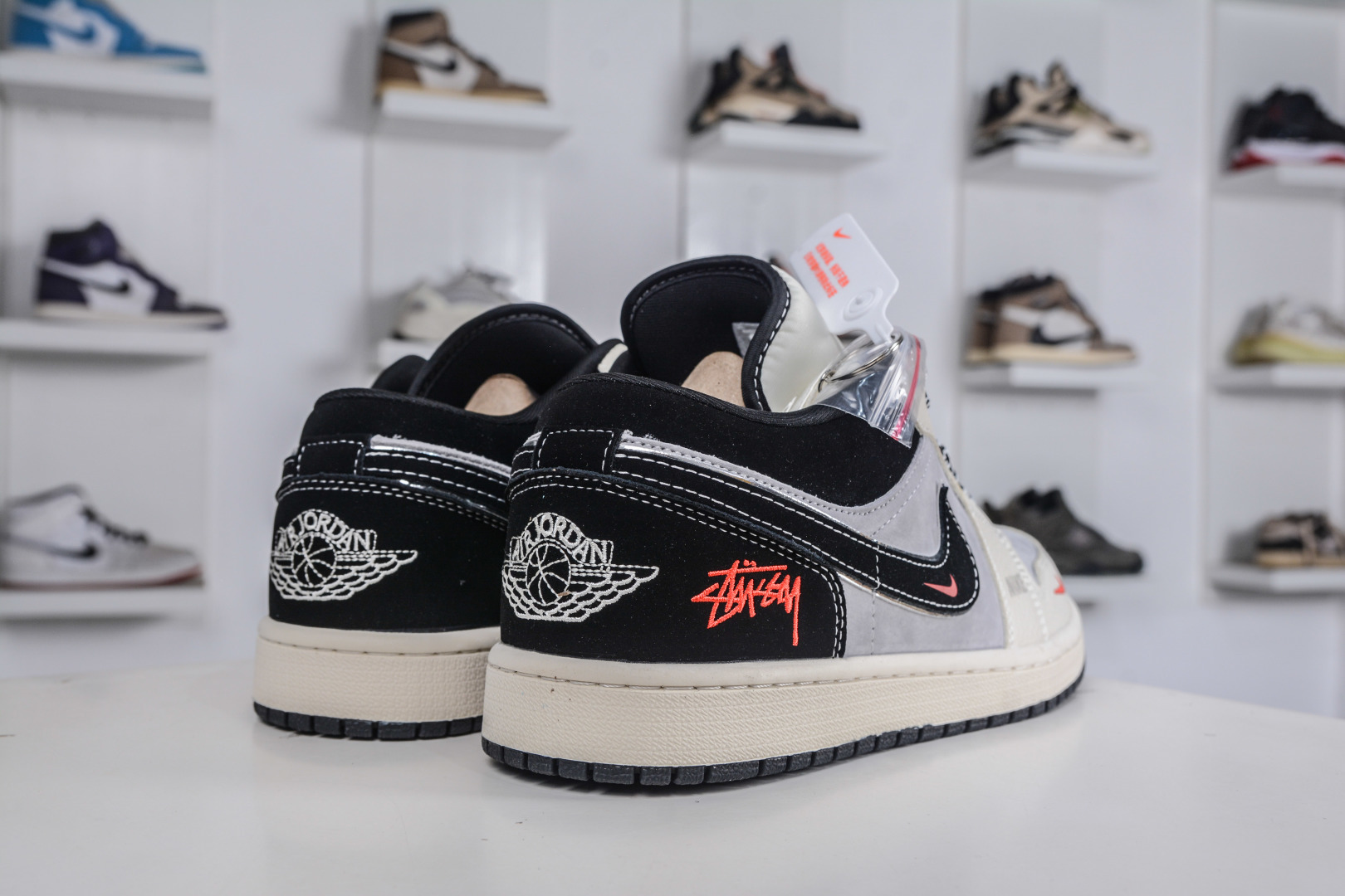 270 Air Jordan 1 Retro Low x Stussy 斯图西联名-米灰黑 QG1988-016
