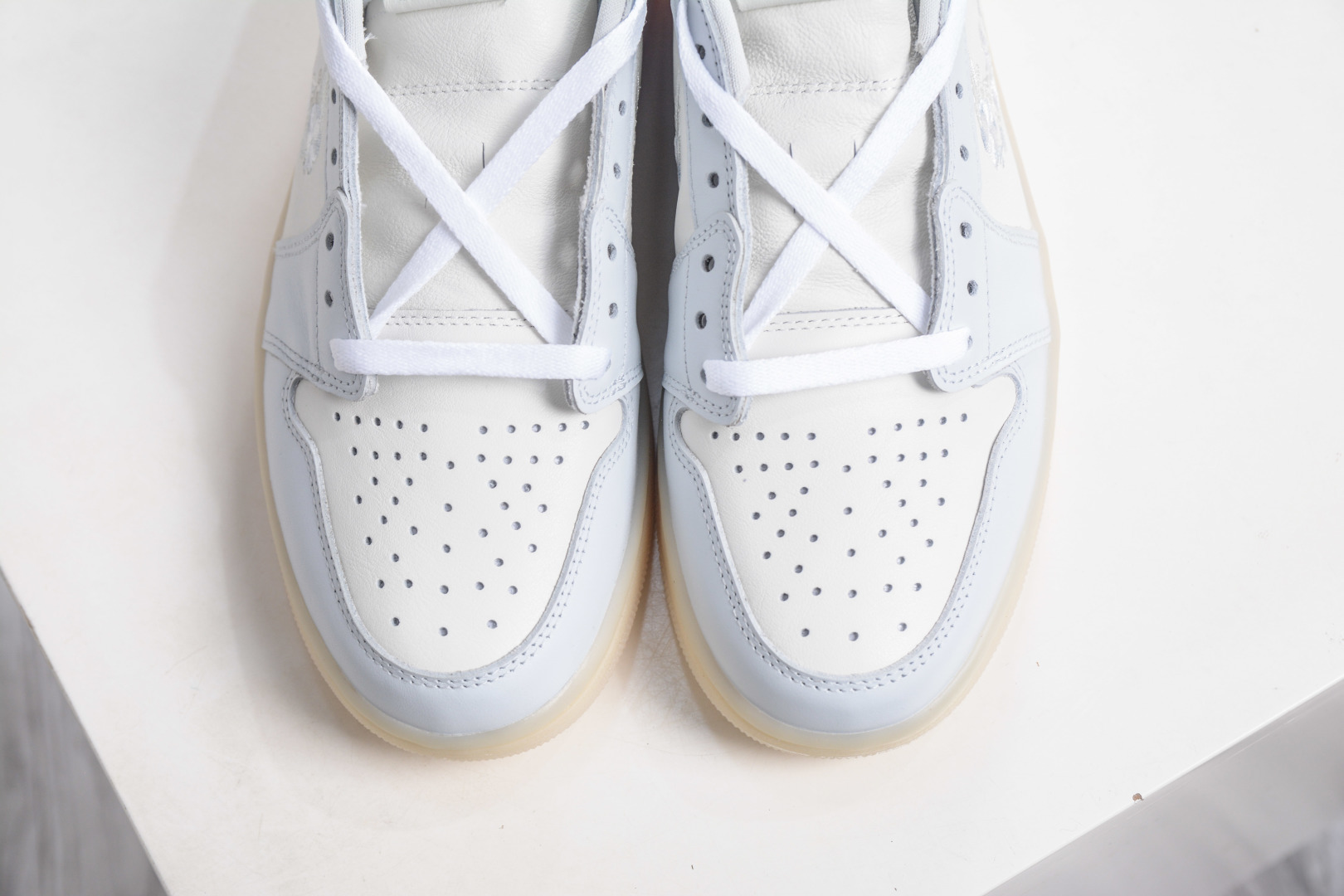 270 Air Jordan 1 Low花卉刺绣 IF4391-100