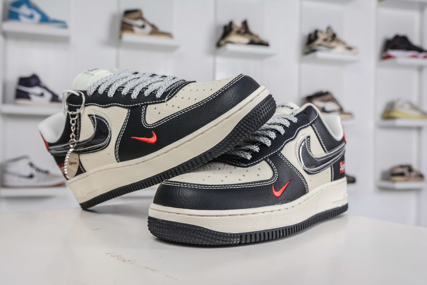 260 Nike Air Force 1 Low 07 x Supreme SUP联名-米黑红 DF0188-106