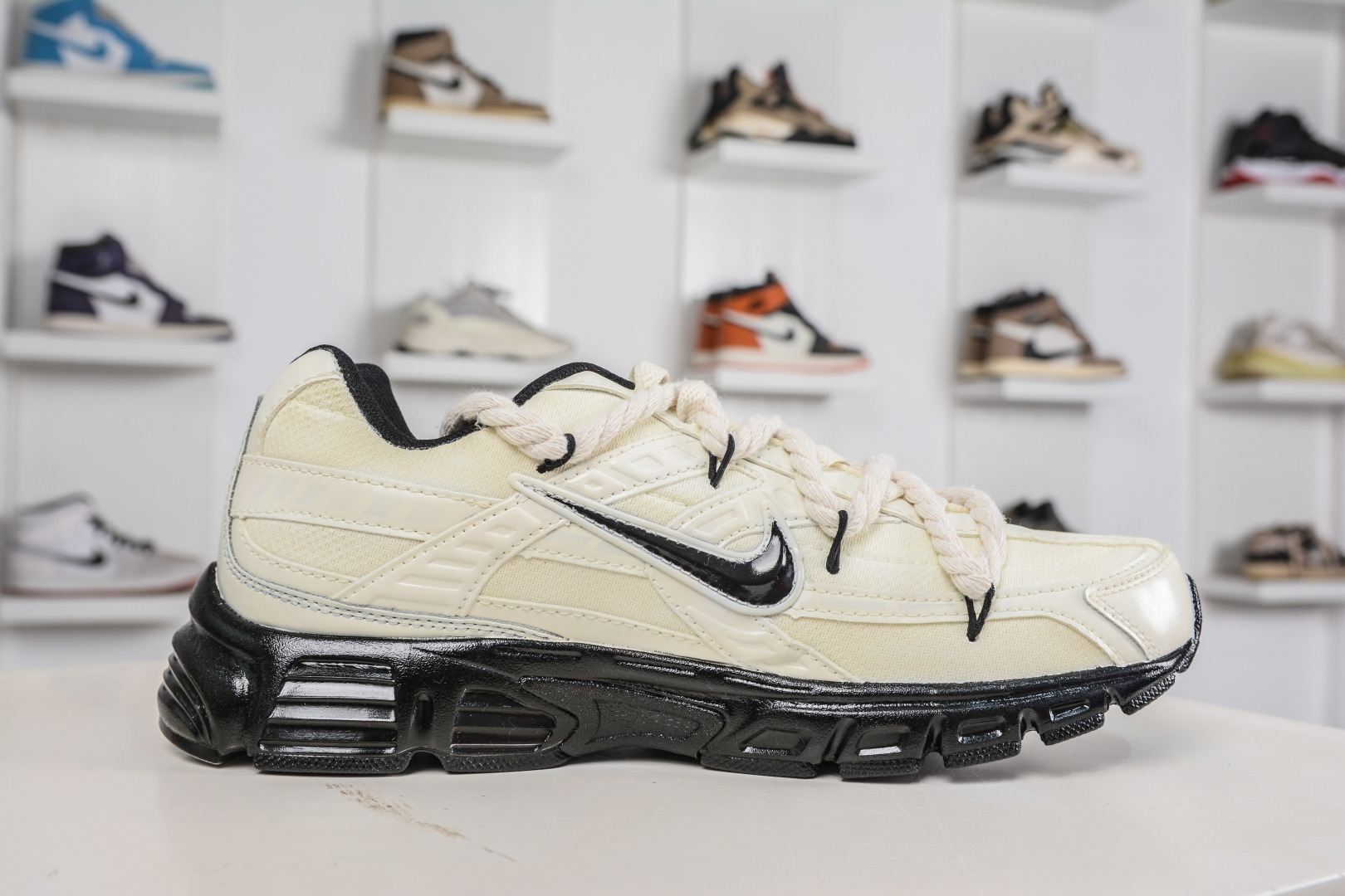 290 NIKE INITIATOR创始者系列复古休闲运动舒适跑鞋 394055-100