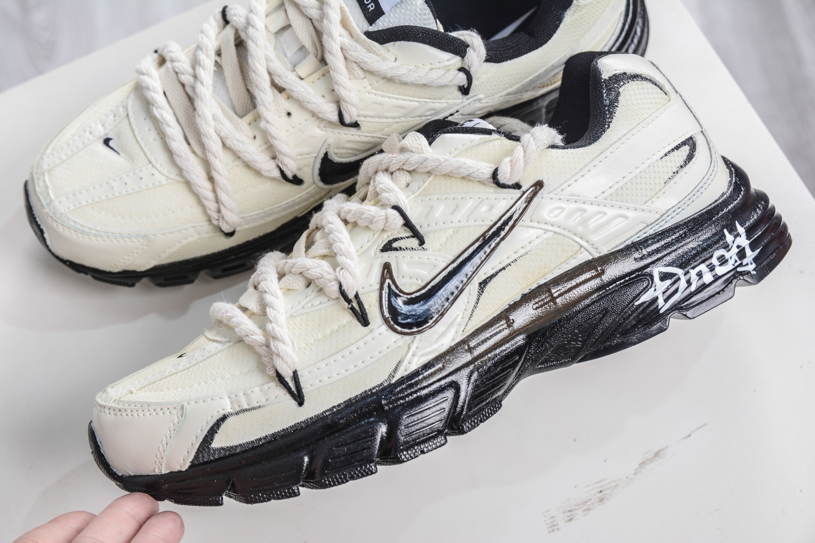 290 NIKE INITIATOR创始者系列复古休闲运动舒适跑鞋 394055-100