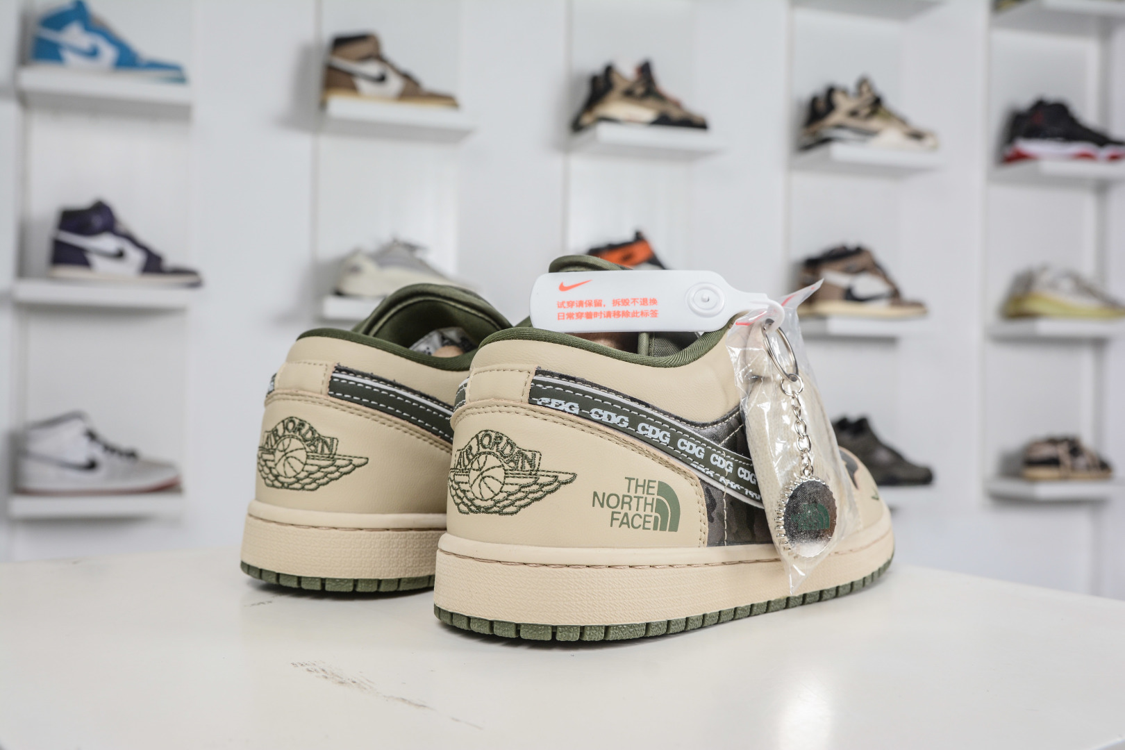 270 Air Jordan 1 Retro Low x The North Face 北面联名-棕绿迷彩 QG1988-017