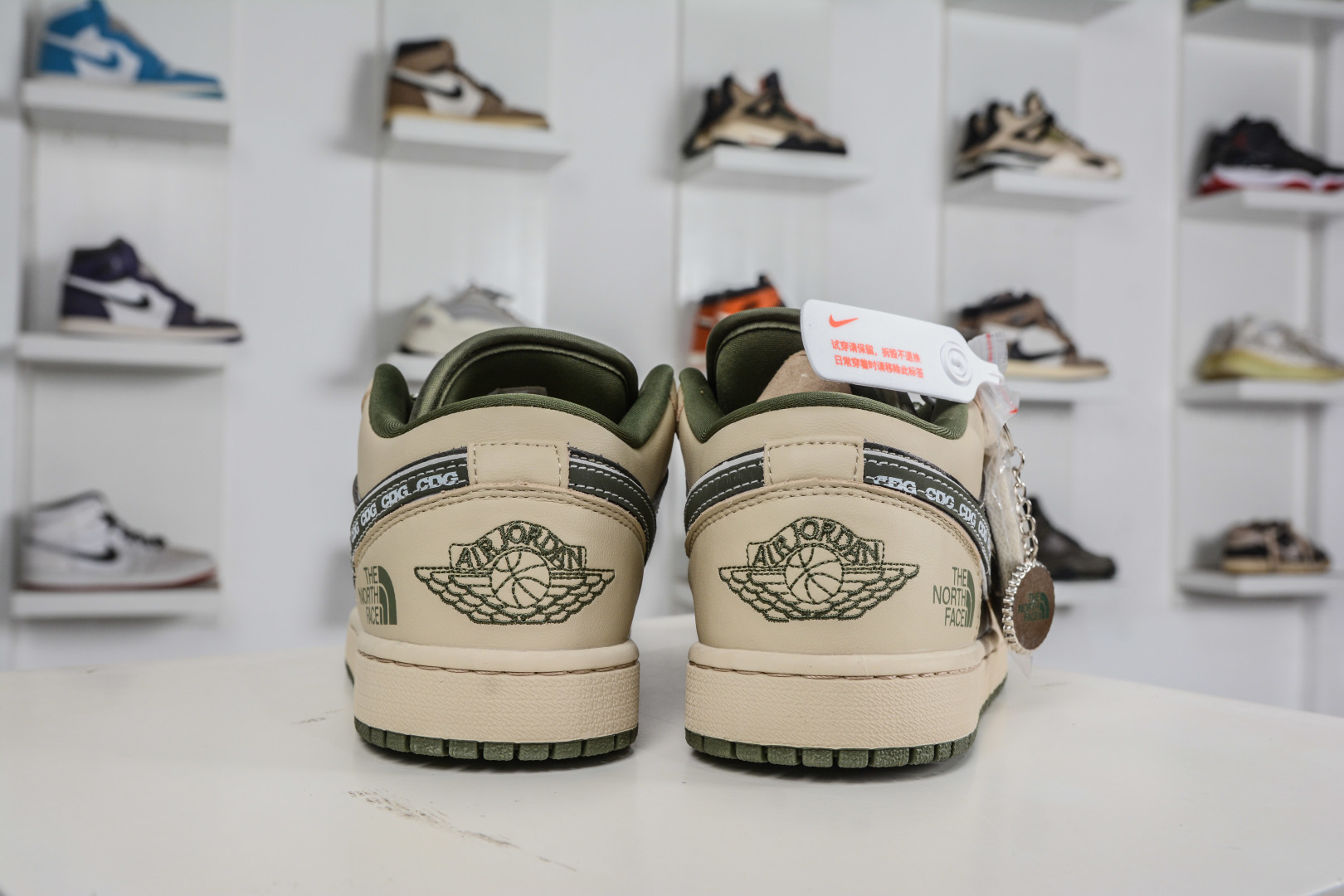 270 Air Jordan 1 Retro Low x The North Face 北面联名-棕绿迷彩 QG1988-017