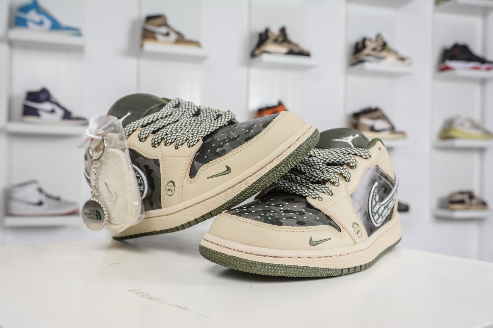 270 Air Jordan 1 Retro Low x The North Face 北面联名-棕绿迷彩 QG1988-017