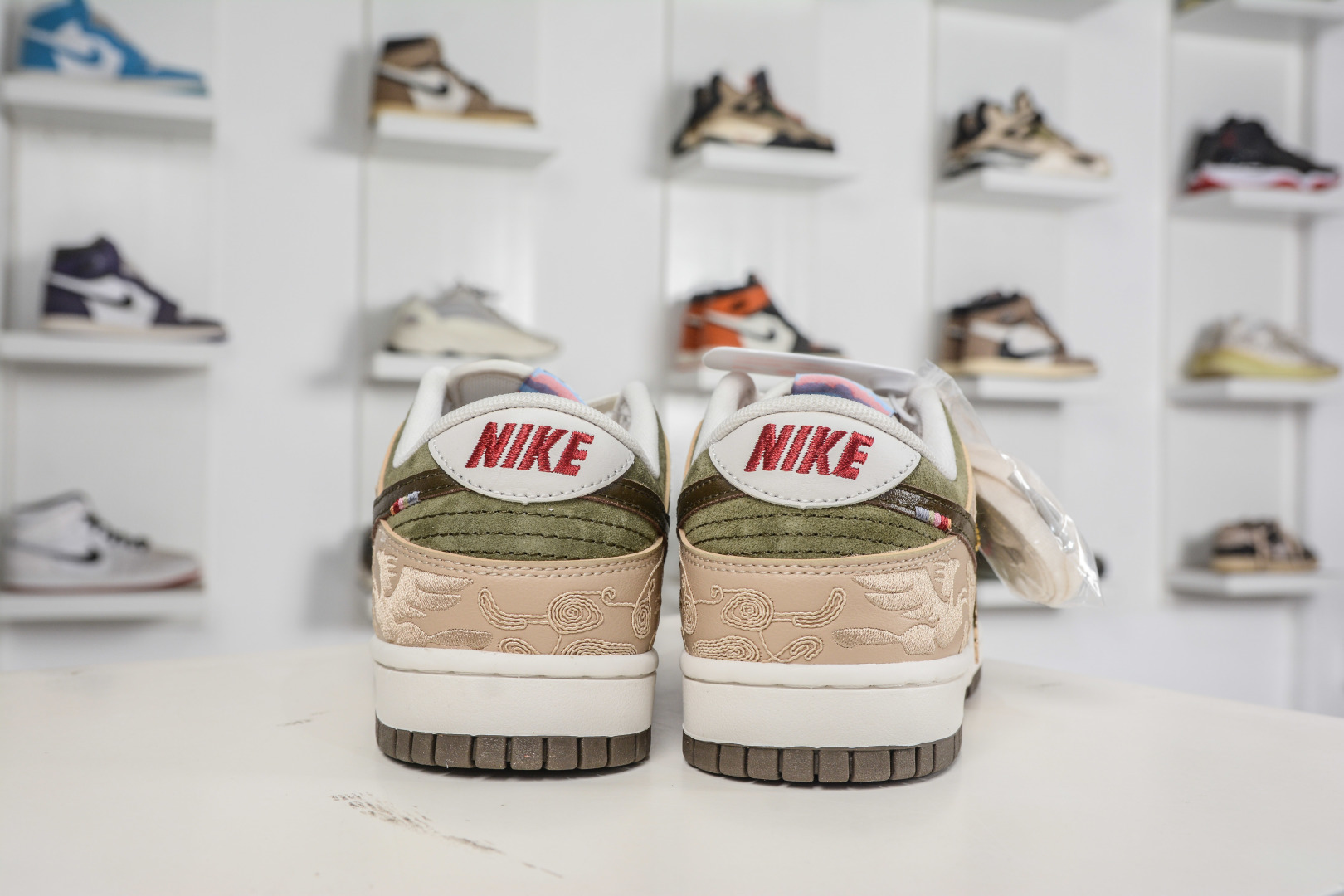 220 NK Dunk Pegasus Pack 马年限定米褐色 低帮复古休闲运动滑板鞋 IQ1118-220