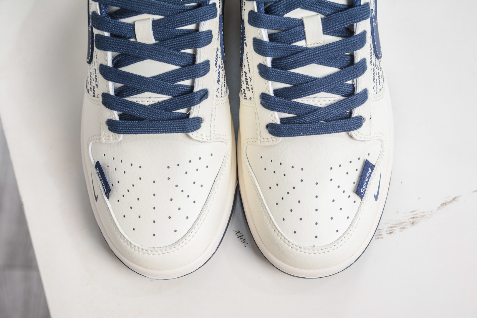 270 Nike SB Dunk Low x Superme SUP联名-白蓝印花 XD1588-238