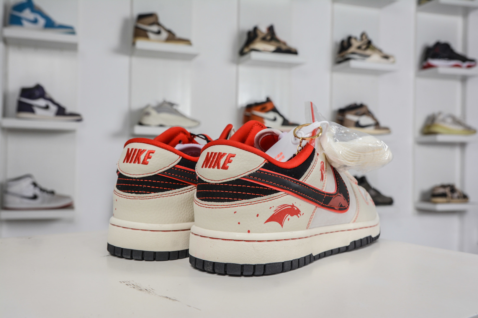 270 Nike Dunk Low 马年限定 米红 DG1988-013