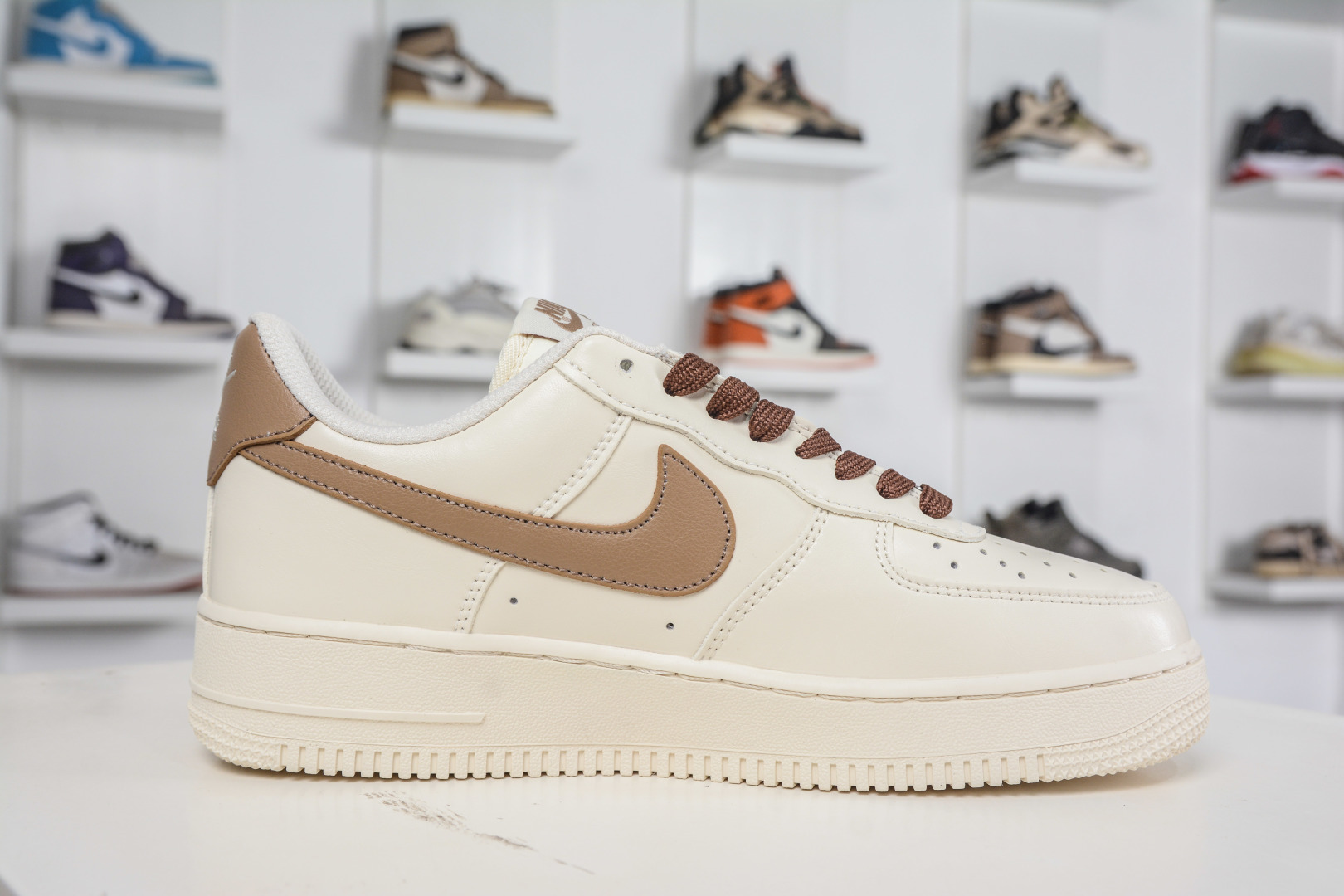 260 Nike Air Force 1 Low 07 奶咖白棕三小勾 NH0601-584-Chinese UA Cheap High Quatity Brand Clothes Bags handbags Sneakers wholesale wholesaler seller from China Factory suppliers Fashion Clothing Shoes best Quality Beautiful Price 260 Nike Air Force 1 Low 07 奶咖白棕三小勾 NH0601-584