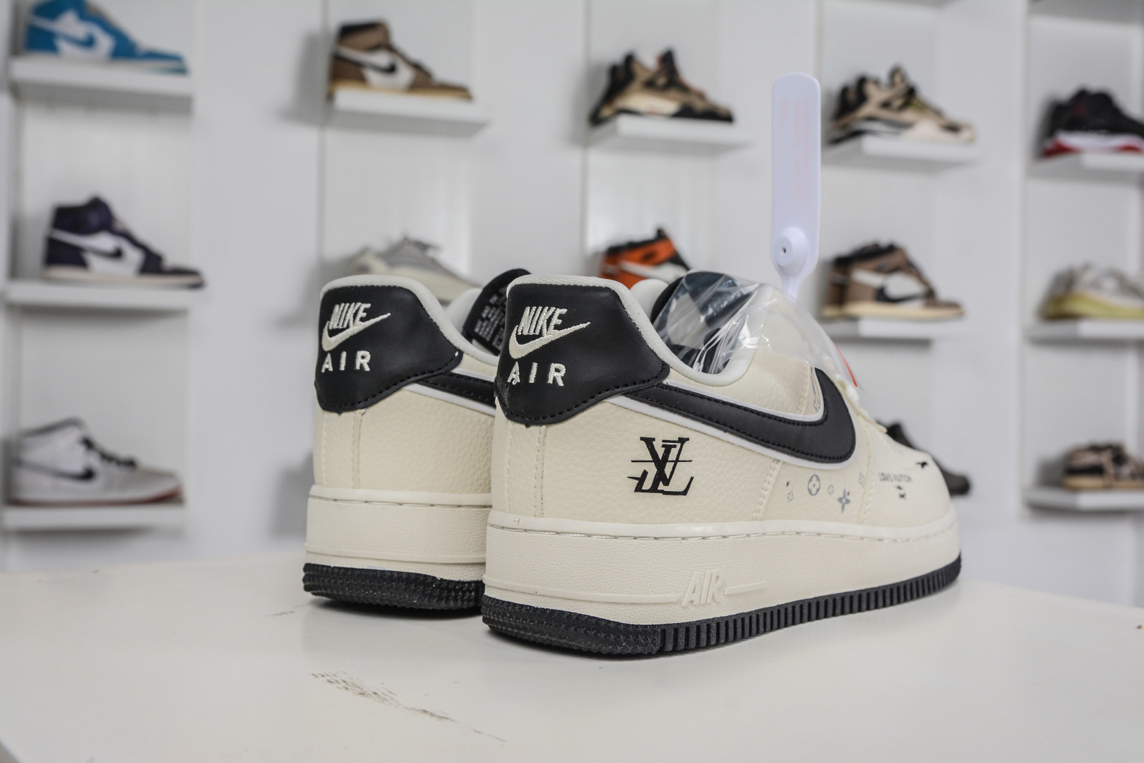 260 Nike Air Force 1 Low 07 x Louis Vuitton LV联名-米白黑 LD1999-001