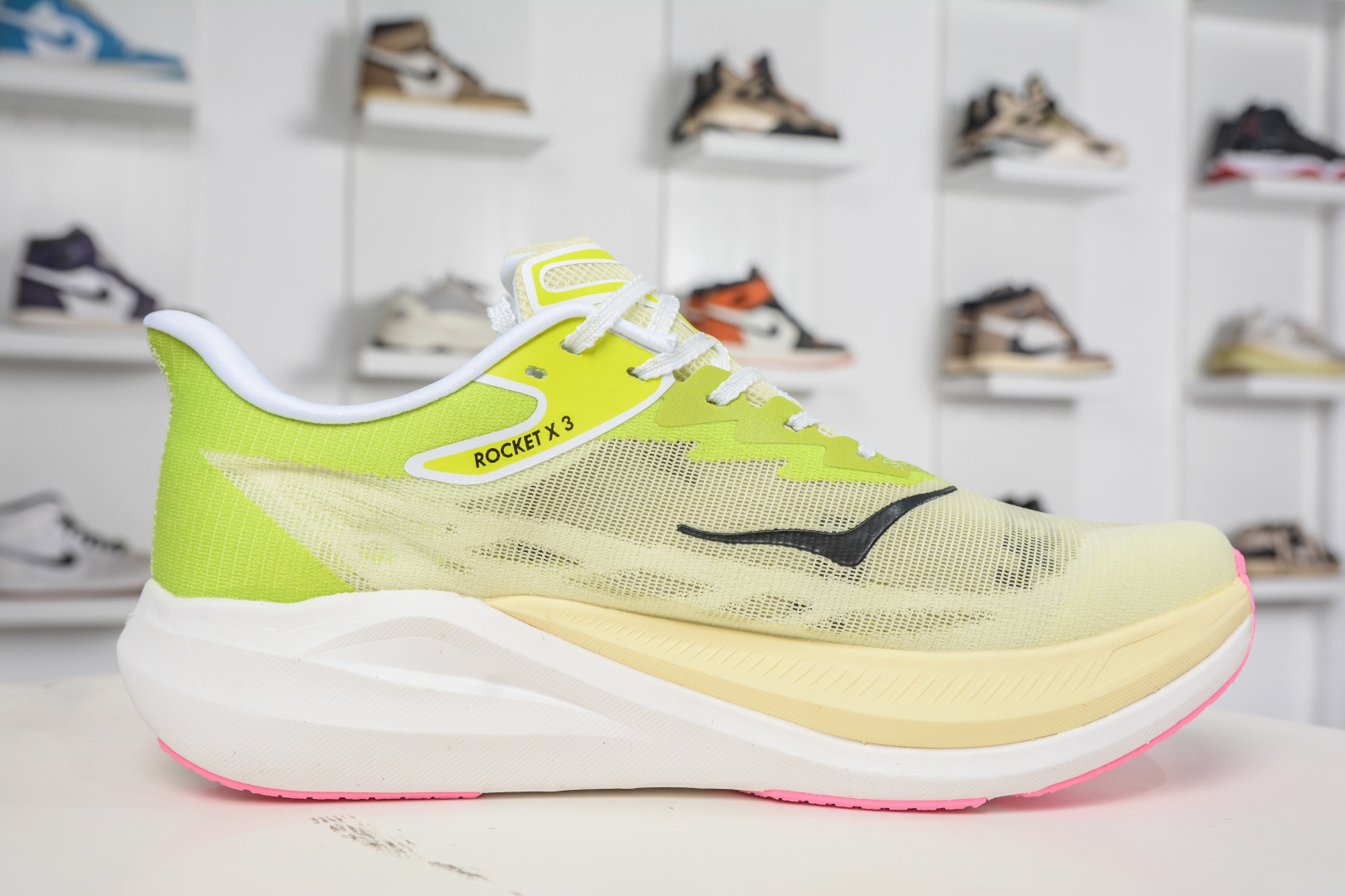 210 HOKA ONE ONE ROCKET X 3 半透明蝉翼鞋面 运动透气跑步鞋 1168724/SNLG