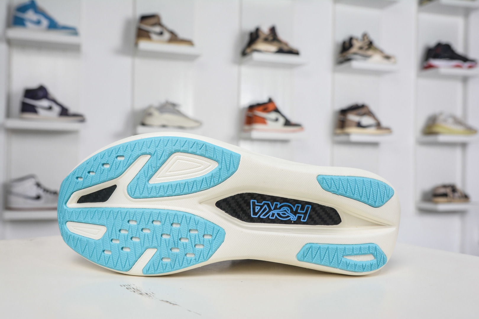 210 HOKA ONE ONE ROCKET X 3 半透明蝉翼鞋面 运动透气跑步鞋 1168724/WBLC