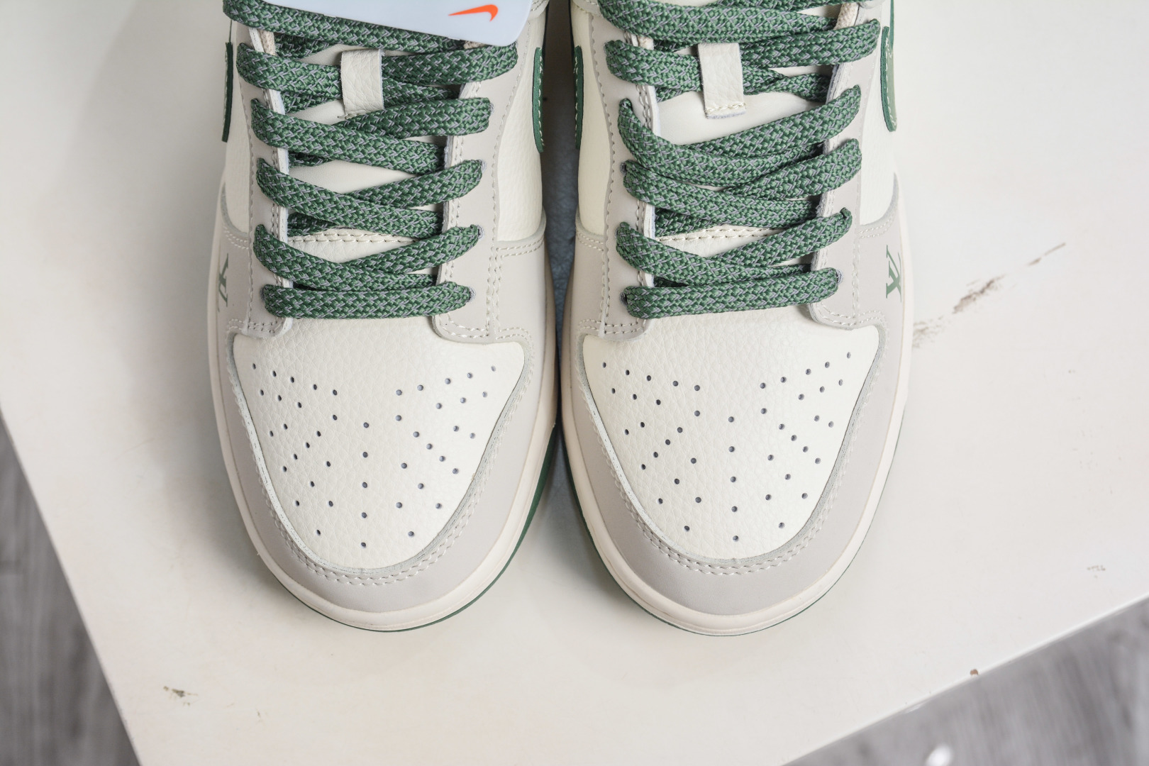 270 Nike SB Dunk Low x Louis Vuitton LV联名-米灰军绿 JP1628-001-Chinese UA Cheap High Quatity Brand Clothes Bags handbags Sneakers wholesale wholesaler seller from China Factory suppliers Fashion Clothing Shoes best Quality Beautiful Price 270 Nike SB Dunk Low x Louis Vuitton LV联名-米灰军绿 JP1628-001